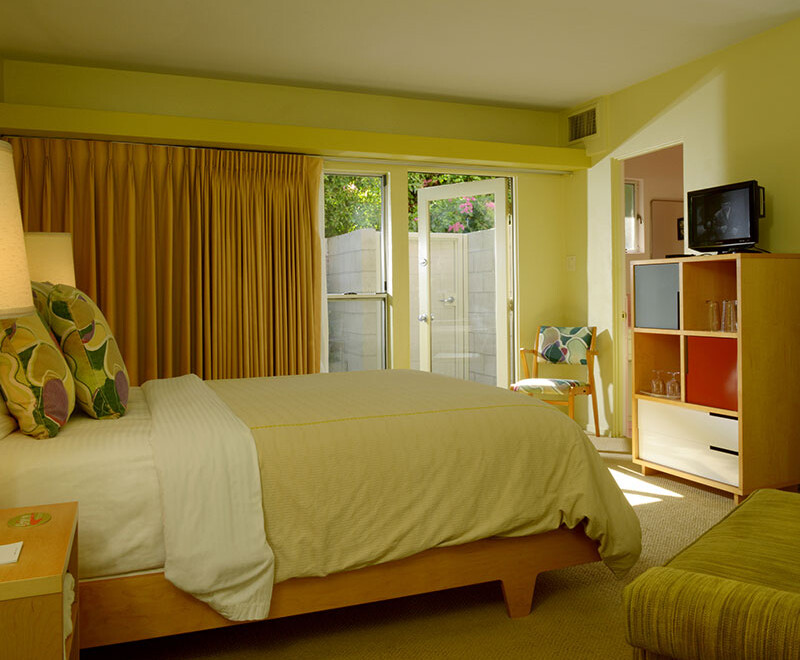 Twin Palms Room Twin Palms Room | Orbit In, Palm Springs, CA